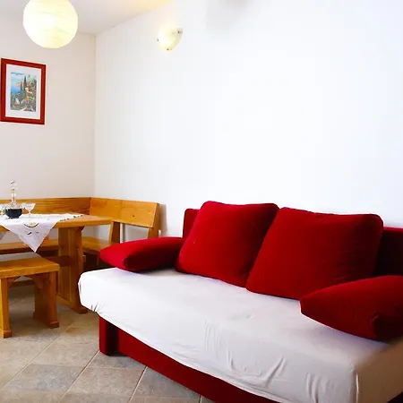 Apartman Malo Misto *